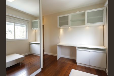 Apartamento para alugar com 201m², 4 quartos e 3 vagasSuíte 3