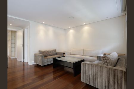 Apartamento para alugar com 201m², 4 quartos e 3 vagasSala