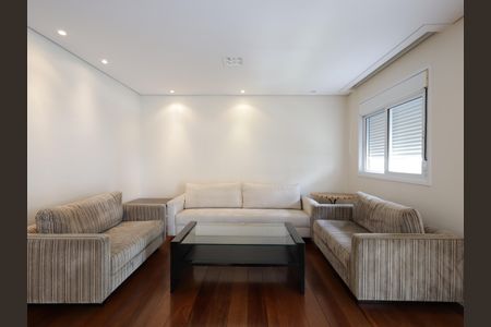 Apartamento para alugar com 201m², 4 quartos e 3 vagasSala