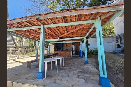 Apartamento para alugar com 129m², 3 quartos e 1 vagaÁrea de lazer