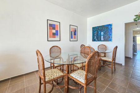 Sala de apartamento para alugar com 3 quartos, 129m² em Vila Alzira, Guarujá