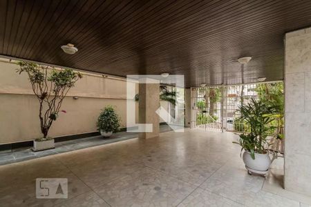 Apartamento para alugar com 74m², 2 quartos e 1 vagaÁrea comum