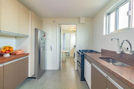 Apartamento para alugar com 74m², 2 quartos e 1 vagaCozinha