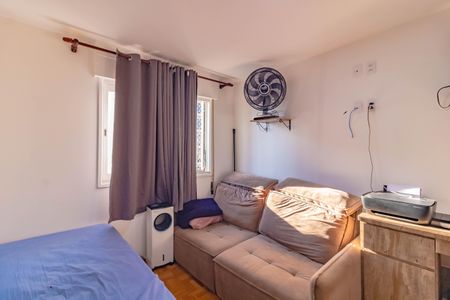 Apartamento para alugar com 74m², 2 quartos e 1 vagaQuarto