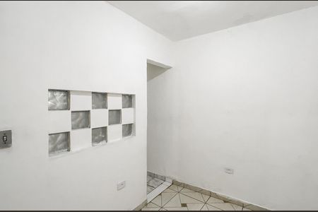 Quarto 2 de casa para alugar com 2 quartos, 40m² em Parque Cisper, São Paulo