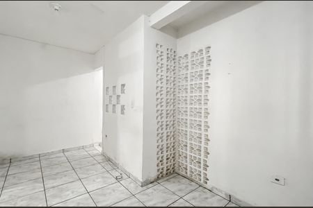 Sala/Cozinha de casa para alugar com 2 quartos, 40m² em Parque Cisper, São Paulo