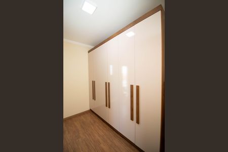 Casa à venda com 135m², 3 quartos e 3 vagasCloset da suíte