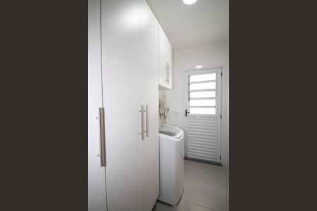 Casa à venda com 135m², 3 quartos e 3 vagasÁrea de Serviço