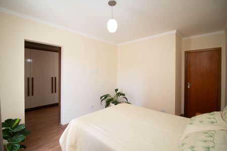 Casa à venda com 135m², 3 quartos e 3 vagasSuíte