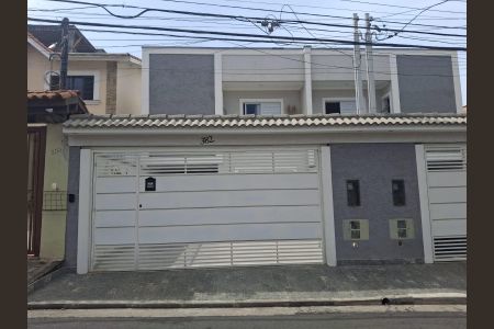 Casa à venda com 135m², 3 quartos e 3 vagasFachada