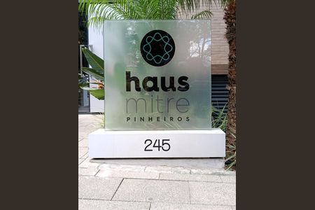 Studio à venda com 26m², 1 quarto e sem vaga Studio à venda com 26m², 1 quarto e sem vagaFachada