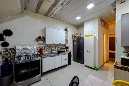 Casa à venda com 80m², 3 quartos e 2 vagasCozinha