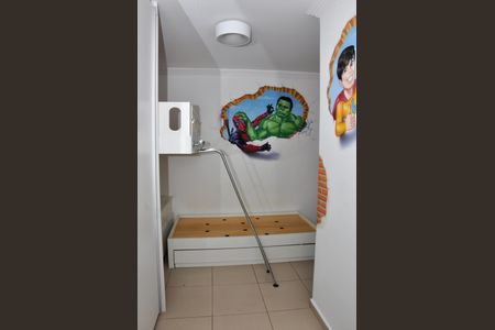 Casa à venda com 200m², 3 quartos e 3 vagasSuíte 2