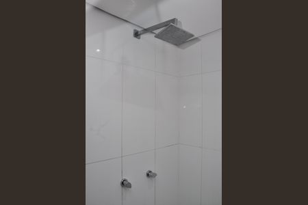 Casa à venda com 200m², 3 quartos e 3 vagasBanheiro da Suíte