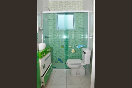 Casa à venda com 200m², 3 quartos e 3 vagasBanheiro da Suíte 2