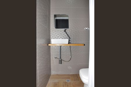 Casa à venda com 200m², 3 quartos e 3 vagasDetalhe - Lavabo