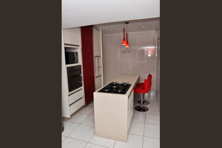 Casa à venda com 200m², 3 quartos e 3 vagasCozinha