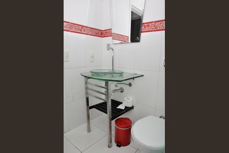 Casa à venda com 200m², 3 quartos e 3 vagasBanheiro Social