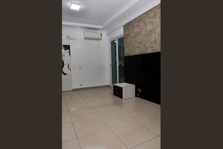Casa à venda com 200m², 3 quartos e 3 vagasSuíte