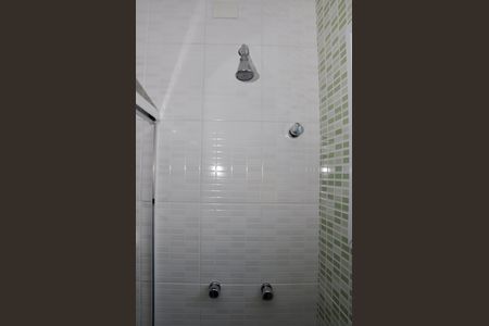 Casa à venda com 200m², 3 quartos e 3 vagasBanheiro da Suíte 2