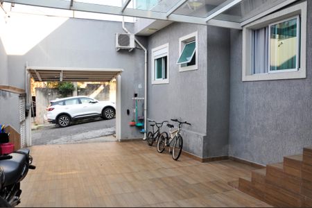 Casa à venda com 200m², 3 quartos e 3 vagasDetalhe - Garagem