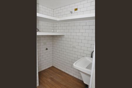 Casa à venda com 200m², 3 quartos e 3 vagasÁrea de Serviço