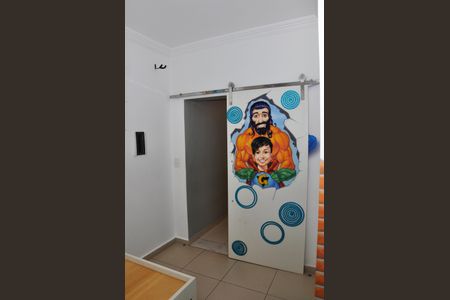 Casa à venda com 200m², 3 quartos e 3 vagasSuíte 2