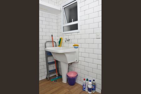 Casa à venda com 200m², 3 quartos e 3 vagasÁrea de Serviço