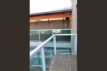 Casa à venda com 200m², 3 quartos e 3 vagasVaranda da Área de TV