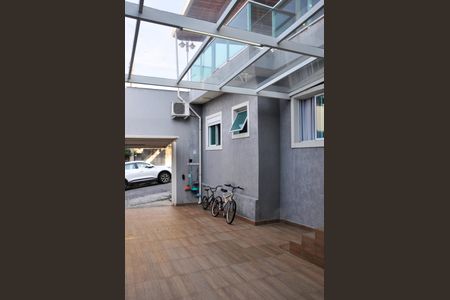 Casa à venda com 200m², 3 quartos e 3 vagasDetalhe - Garagem