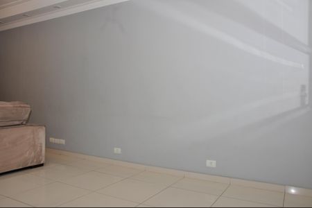 Casa à venda com 200m², 3 quartos e 3 vagasSala
