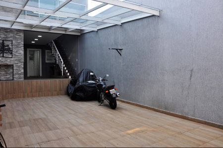 Casa à venda com 200m², 3 quartos e 3 vagasDetalhe - Garagem