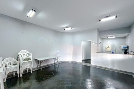 Apartamento para alugar com 60m², 2 quartos e 1 vagaÁrea comum - Salão de festas