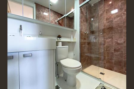 Apartamento para alugar com 68m², 2 quartos e 2 vagas Apartamento para alugar com 68m², 2 quartos e 2 vagasBanheiro da Suíte