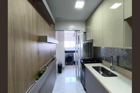 Apartamento para alugar com 68m², 2 quartos e 2 vagas Apartamento para alugar com 68m², 2 quartos e 2 vagasCozinha
