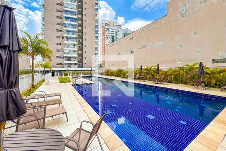 Apartamento para alugar com 68m², 2 quartos e 2 vagas Apartamento para alugar com 68m², 2 quartos e 2 vagasPiscina