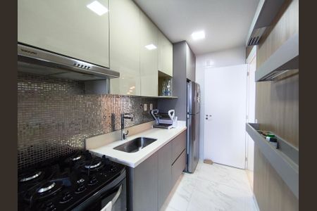 Apartamento para alugar com 68m², 2 quartos e 2 vagas Apartamento para alugar com 68m², 2 quartos e 2 vagasCozinha