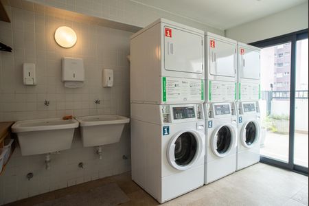 Apartamento para alugar com 30m², 1 quarto e sem vaga Apartamento para alugar com 30m², 1 quarto e sem vagaÁrea comum - Lavanderia