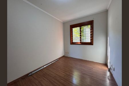 Casa à venda com 247m², 3 quartos e 4 vagas Casa à venda com 247m², 3 quartos e 4 vagasQuarto 1