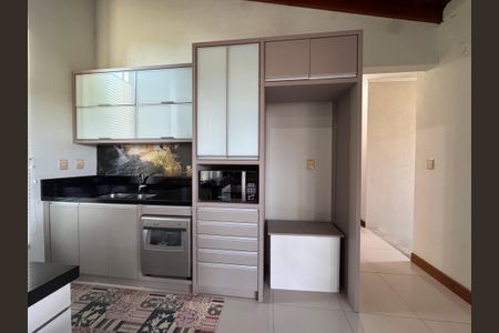 Casa à venda com 247m², 3 quartos e 4 vagas Casa à venda com 247m², 3 quartos e 4 vagasCozinha