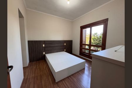 Casa à venda com 247m², 3 quartos e 4 vagas Casa à venda com 247m², 3 quartos e 4 vagasSuíte