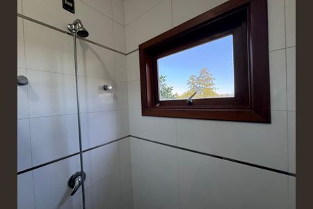 Casa à venda com 247m², 3 quartos e 4 vagas Casa à venda com 247m², 3 quartos e 4 vagasBanheiro