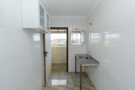 Casa à venda com 42m², 2 quartos e 1 vaga Casa à venda com 42m², 2 quartos e 1 vagaCozinha