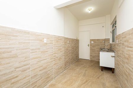 Apartamento para alugar com 65m², 2 quartos e sem vagaCozinha