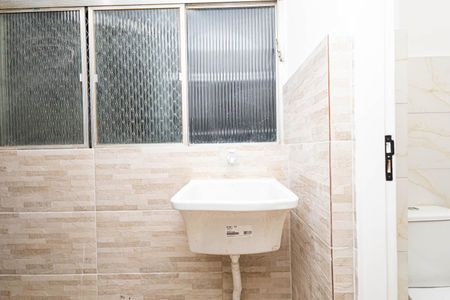 Apartamento para alugar com 65m², 2 quartos e sem vagaÁrea de Serviço