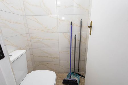 Apartamento para alugar com 65m², 2 quartos e sem vagaBanheiro de serviço