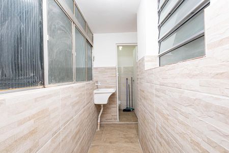 Apartamento para alugar com 65m², 2 quartos e sem vagaÁrea de Serviço