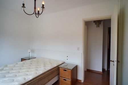 Quarto 1 de apartamento à venda com 2 quartos, 85m² em Petrópolis, Porto Alegre
