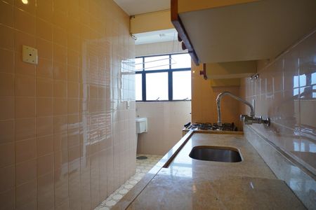 Apartamento à venda com 85m², 2 quartos e 1 vagaCozinha 