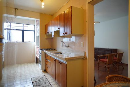 Apartamento à venda com 85m², 2 quartos e 1 vagaCozinha 